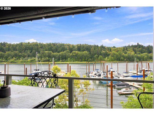 615 Se LINN St D, Portland, OR 97202
