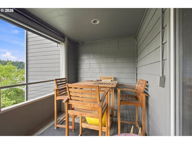 615 Se LINN St D, Portland, OR 97202