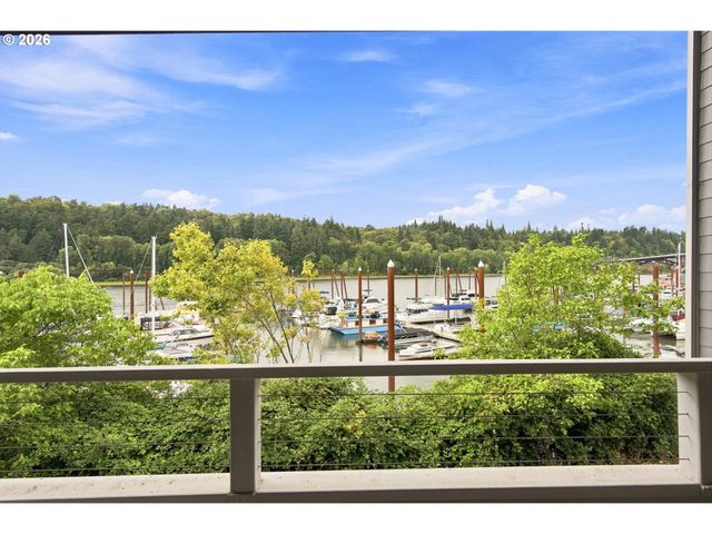 615 Se LINN St D, Portland, OR 97202