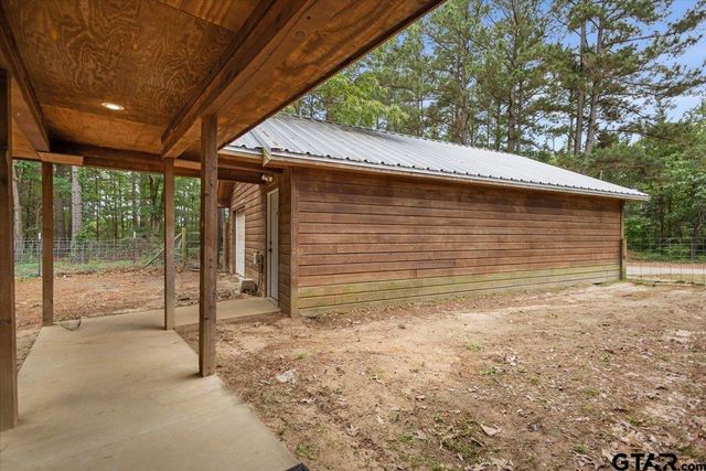 16736 County Road 4199, Lindale, TX 75771