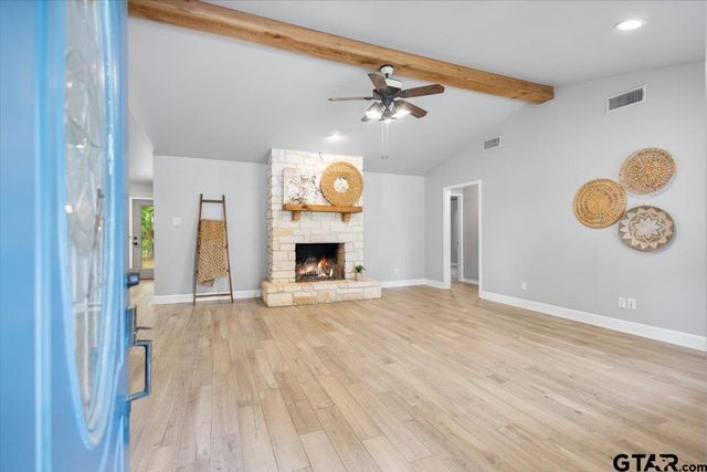 16736 County Road 4199, Lindale, TX 75771
