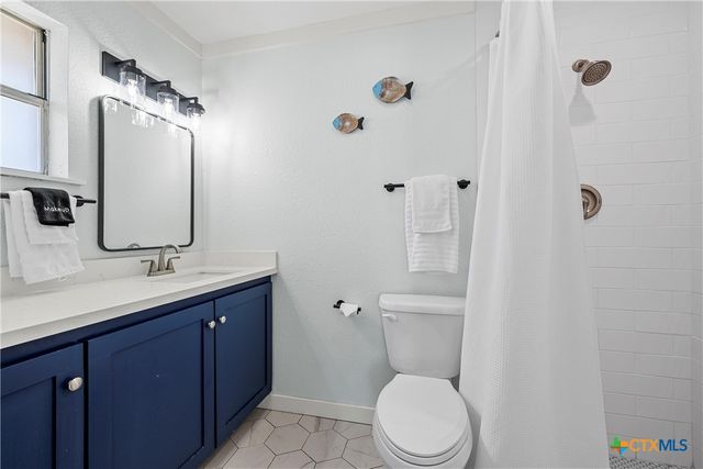 5307 E Lakeshore Drive, Belton, TX 76513