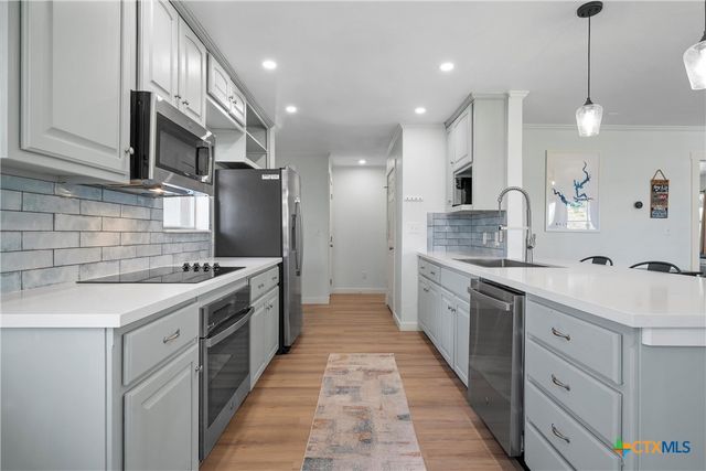 5307 E Lakeshore Drive, Belton, TX 76513