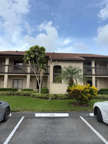 10107 Mangrove Drive, Boynton Beach, FL 33437