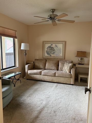 10107 Mangrove Drive, Boynton Beach, FL 33437