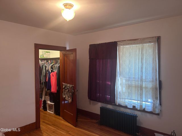 1111 Fort Hunter Road, Rotterdam, NY 12303