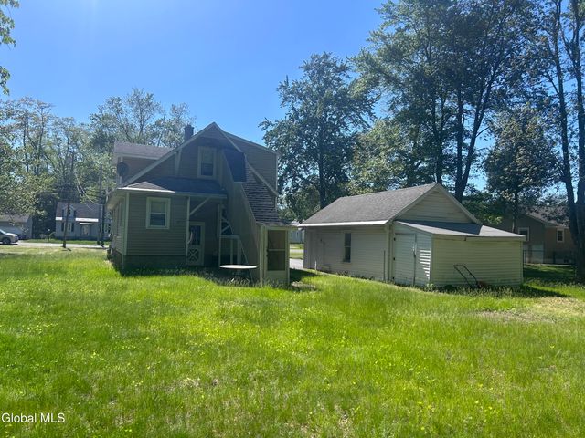 1111 Fort Hunter Road, Rotterdam, NY 12303