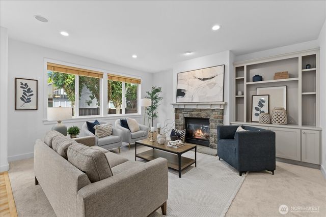 8628 NE 123rd Place, Kirkland, WA 98034