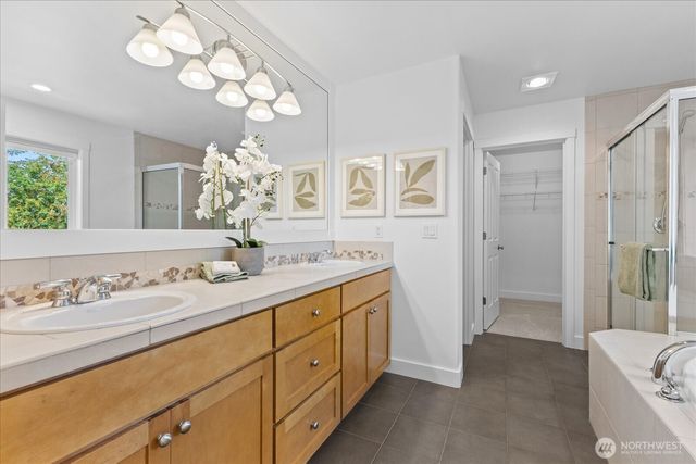 8628 NE 123rd Place, Kirkland, WA 98034