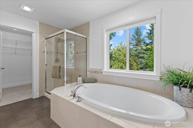 8628 NE 123rd Place, Kirkland, WA 98034