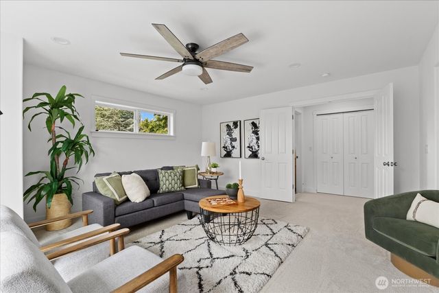 8628 NE 123rd Place, Kirkland, WA 98034