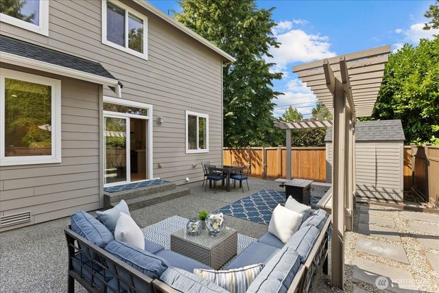 8628 NE 123rd Place, Kirkland, WA 98034