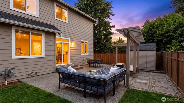 8628 NE 123rd Place, Kirkland, WA 98034