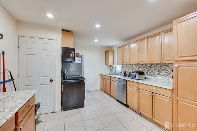 156 Carteret Avenue, Carteret, NJ 07008