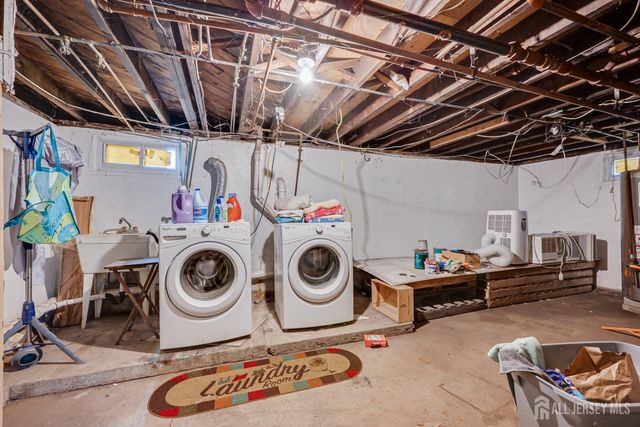 156 Carteret Avenue, Carteret, NJ 07008