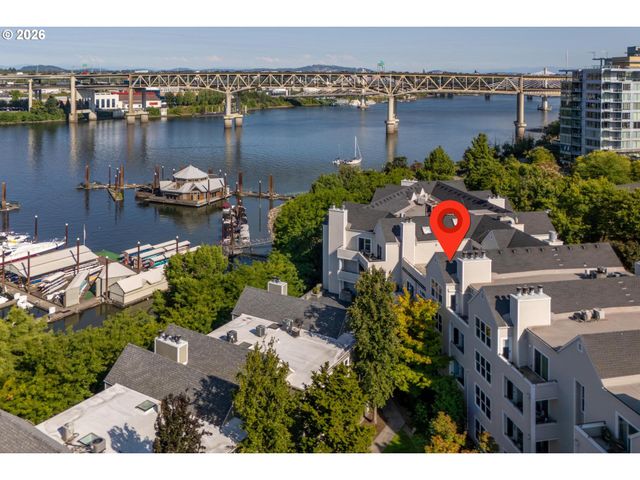 305 S MONTGOMERY St F501, Portland, OR 97201