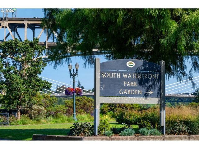 305 S MONTGOMERY St F501, Portland, OR 97201