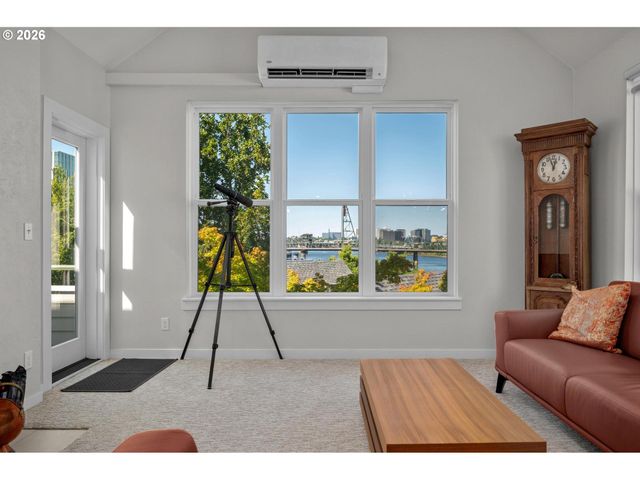 305 S MONTGOMERY St F501, Portland, OR 97201
