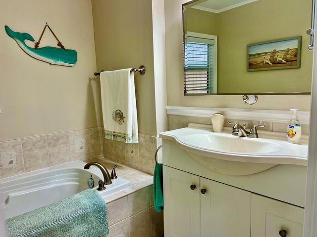 3325 South Street, Hollywood, FL 33021
