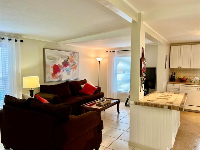 3325 South Street, Hollywood, FL 33021