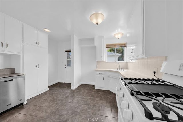 8301 Reading Avenue, Los Angeles, CA 90045