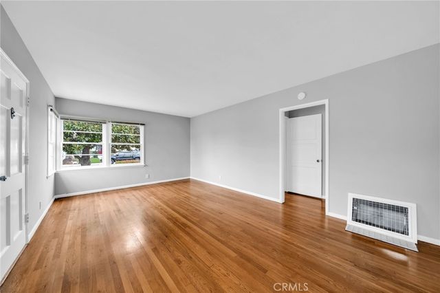 8301 Reading Avenue, Los Angeles, CA 90045