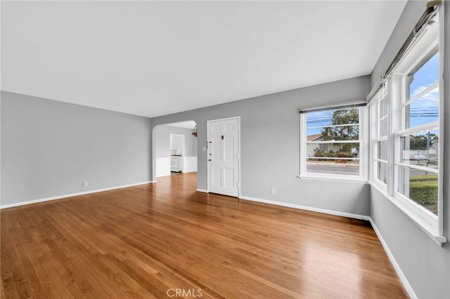 8301 Reading Avenue, Los Angeles, CA 90045