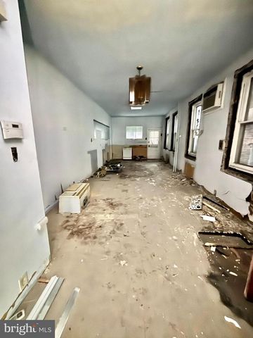 1627 S 8TH ST, Philadelphia, PA 19148