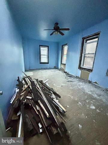 1627 S 8TH ST, Philadelphia, PA 19148