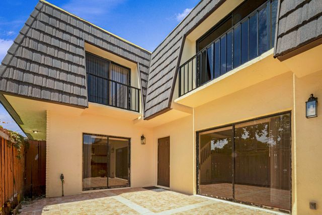 4675 Cherry Road, West Palm Beach, FL 33417