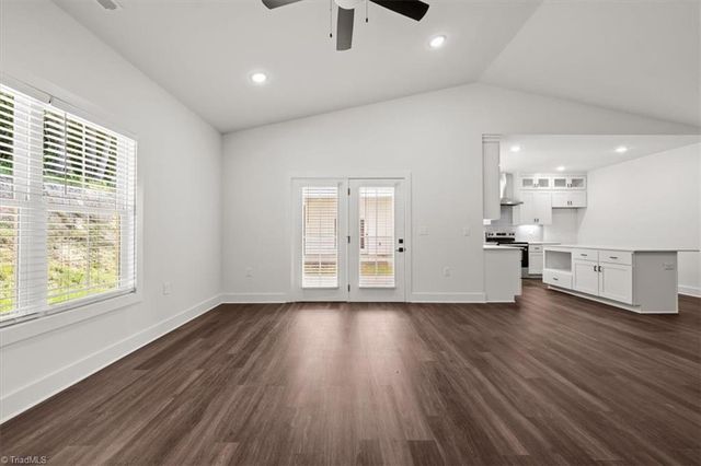 250 Old Heritage Road, Randleman, NC 27317
