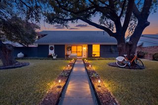 513 San Pedro Drive, Garland, TX 75043