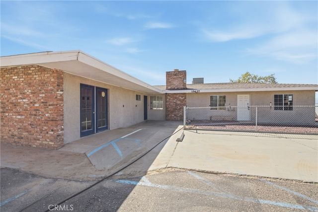 15637 Tuscola, Apple Valley, CA 92307