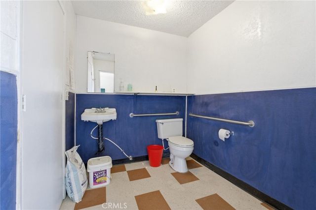 15637 Tuscola, Apple Valley, CA 92307