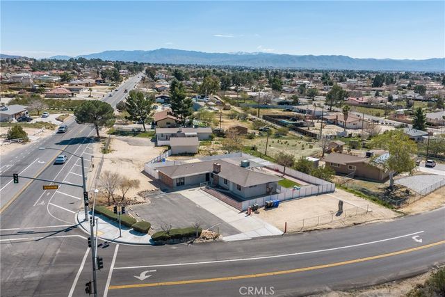 15637 Tuscola, Apple Valley, CA 92307