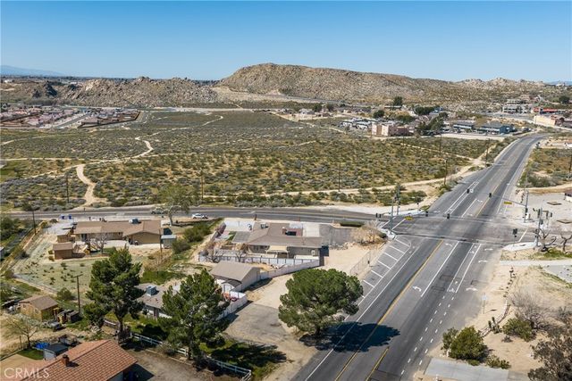 15637 Tuscola, Apple Valley, CA 92307