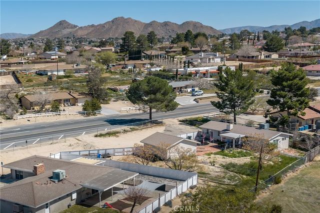 15637 Tuscola, Apple Valley, CA 92307