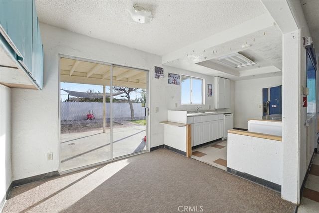 15637 Tuscola, Apple Valley, CA 92307