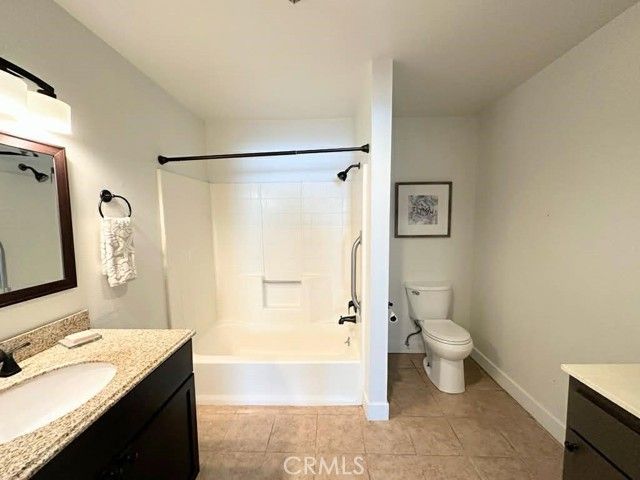 24410 Crenshaw 113, Torrance, CA 90505