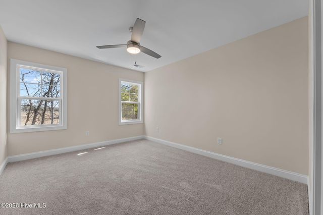 492 Longleaf Drive, West End, NC 27376