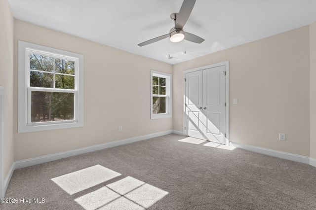 492 Longleaf Drive, West End, NC 27376