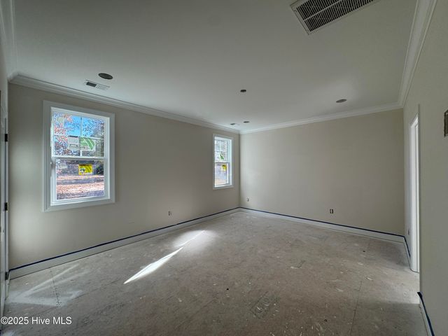 492 Longleaf Drive, West End, NC 27376