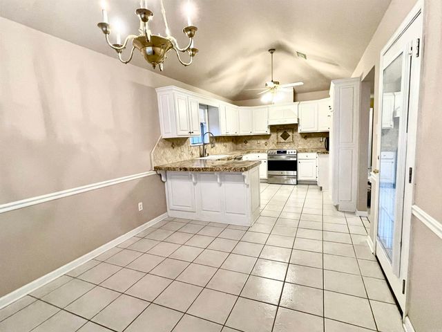 5013 Willow Glen Circle, Sherwood, AR 72120