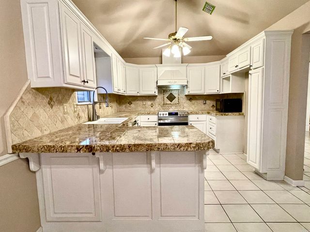 5013 Willow Glen Circle, Sherwood, AR 72120