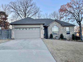 5013 Willow Glen Circle, Sherwood, AR 72120