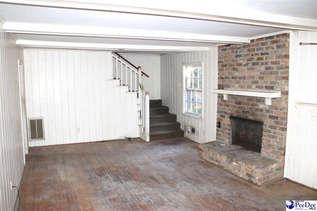 12 Bayswater Rd., Quinby, SC 29506