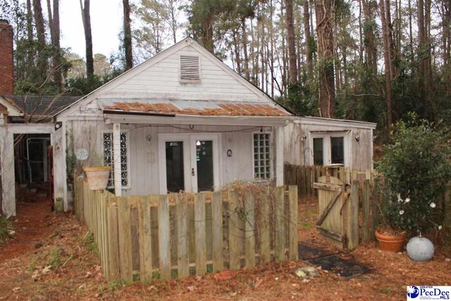 12 Bayswater Rd., Quinby, SC 29506