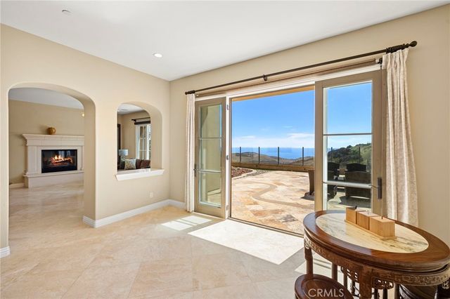 27 Pacific Mist, Newport Coast, CA 92657
