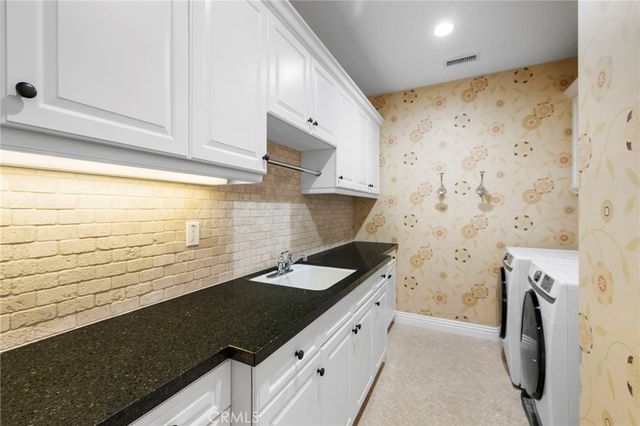 27 Pacific Mist, Newport Coast, CA 92657