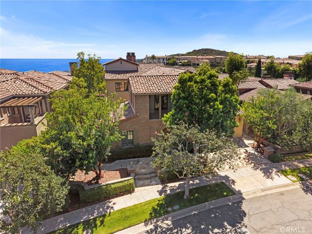 27 Pacific Mist, Newport Coast, CA 92657